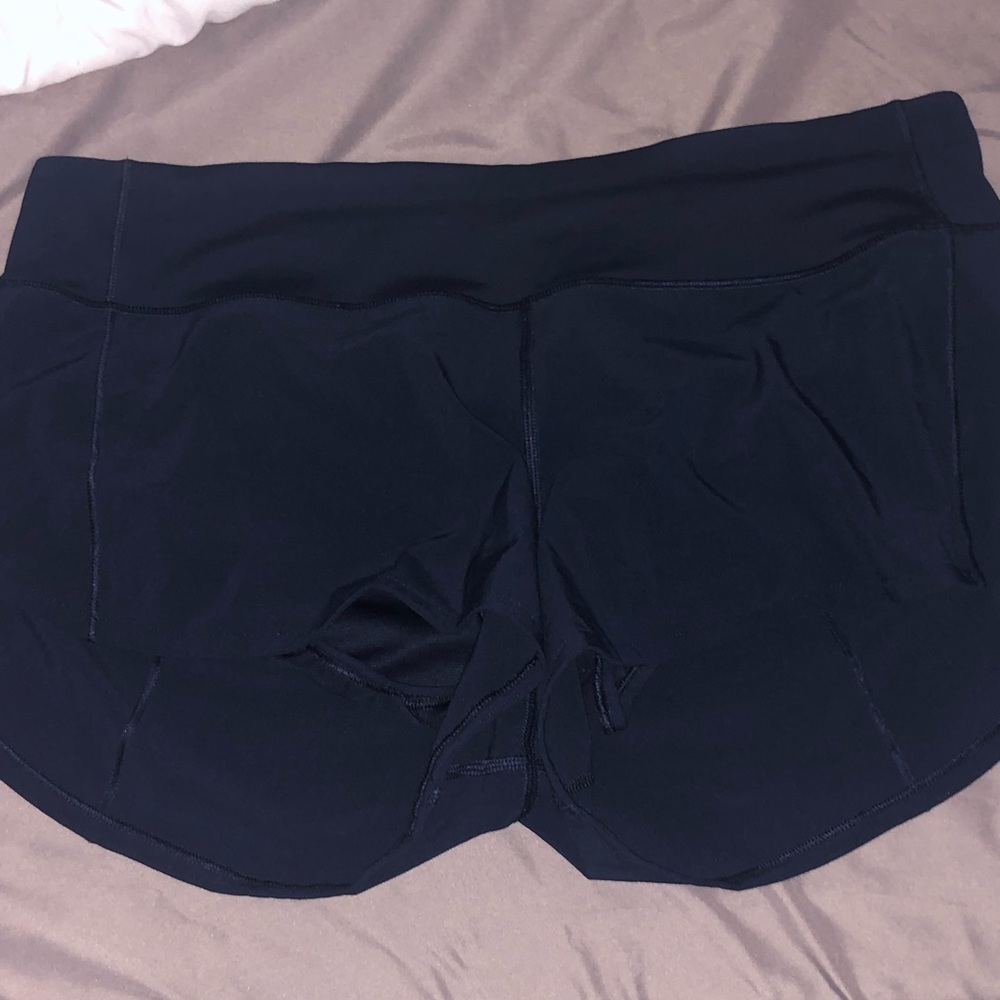 LULULEMON SPEED UP 2.5” NAVY BLUE